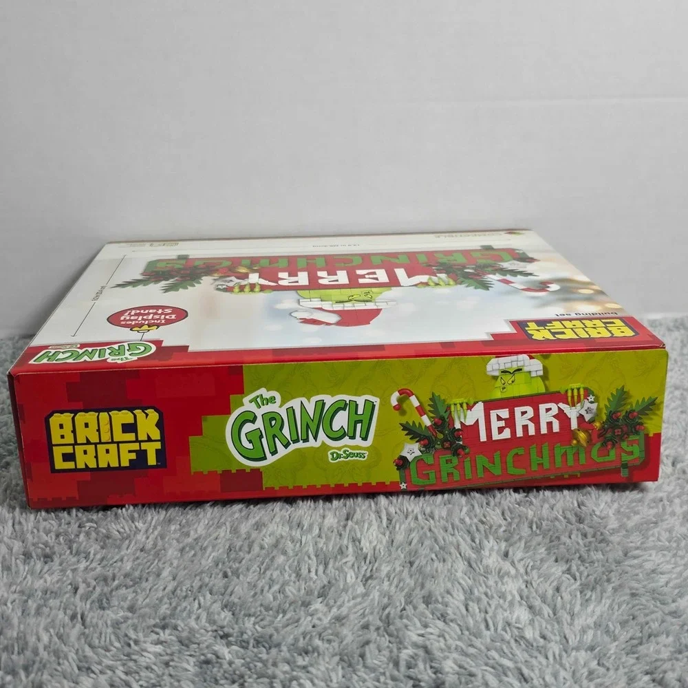 Brickcraft The Grinch Merry Grinchmas Sign Brick Building Kit 568 Pieces Xmas